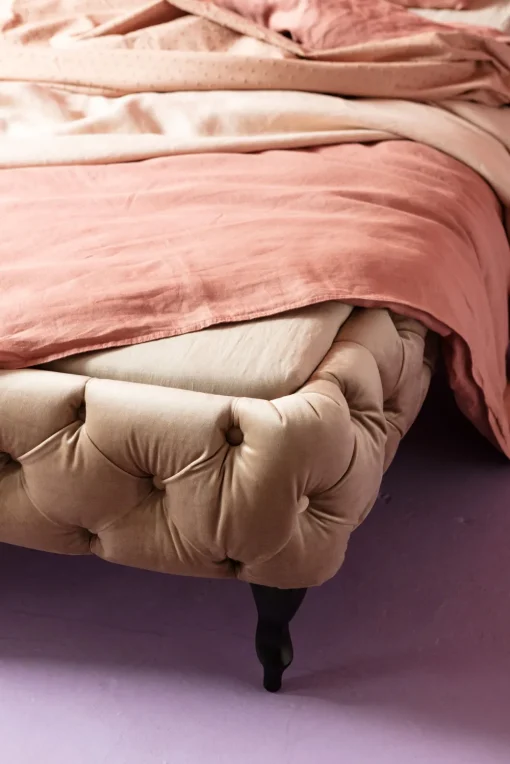 KARE Bett Desire Velvet Ecru 180x200cm Hot