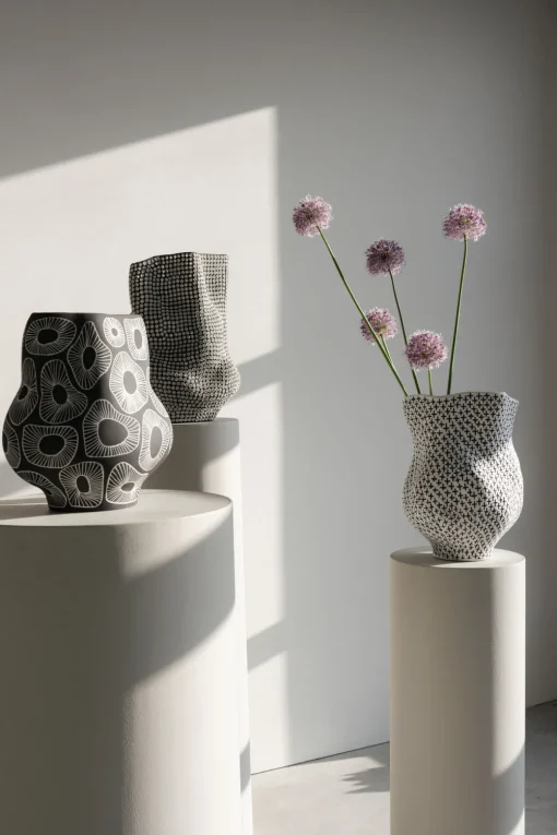 KARE Vase Anemone Grau 33cm Clearance